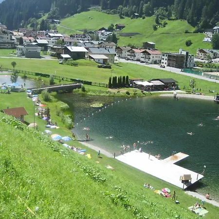 Apartment In Near Slopes