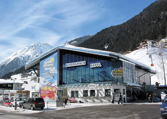 In Near Slopes See
