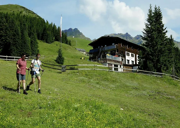 In Near Slopes Daire